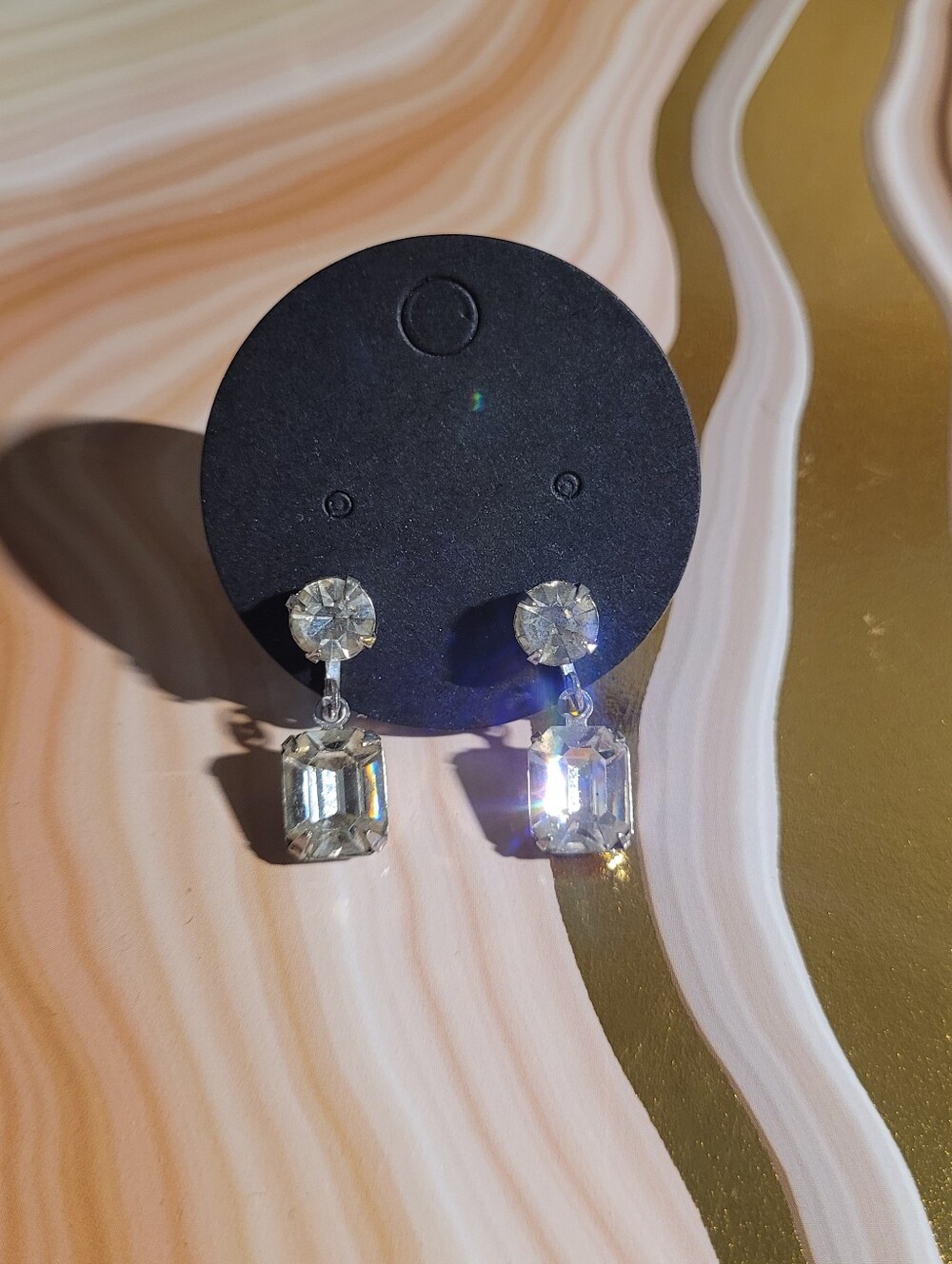 Vintage Clear Crystal Drop Earrings - Classic Dangle Style Non-pierced Screwback